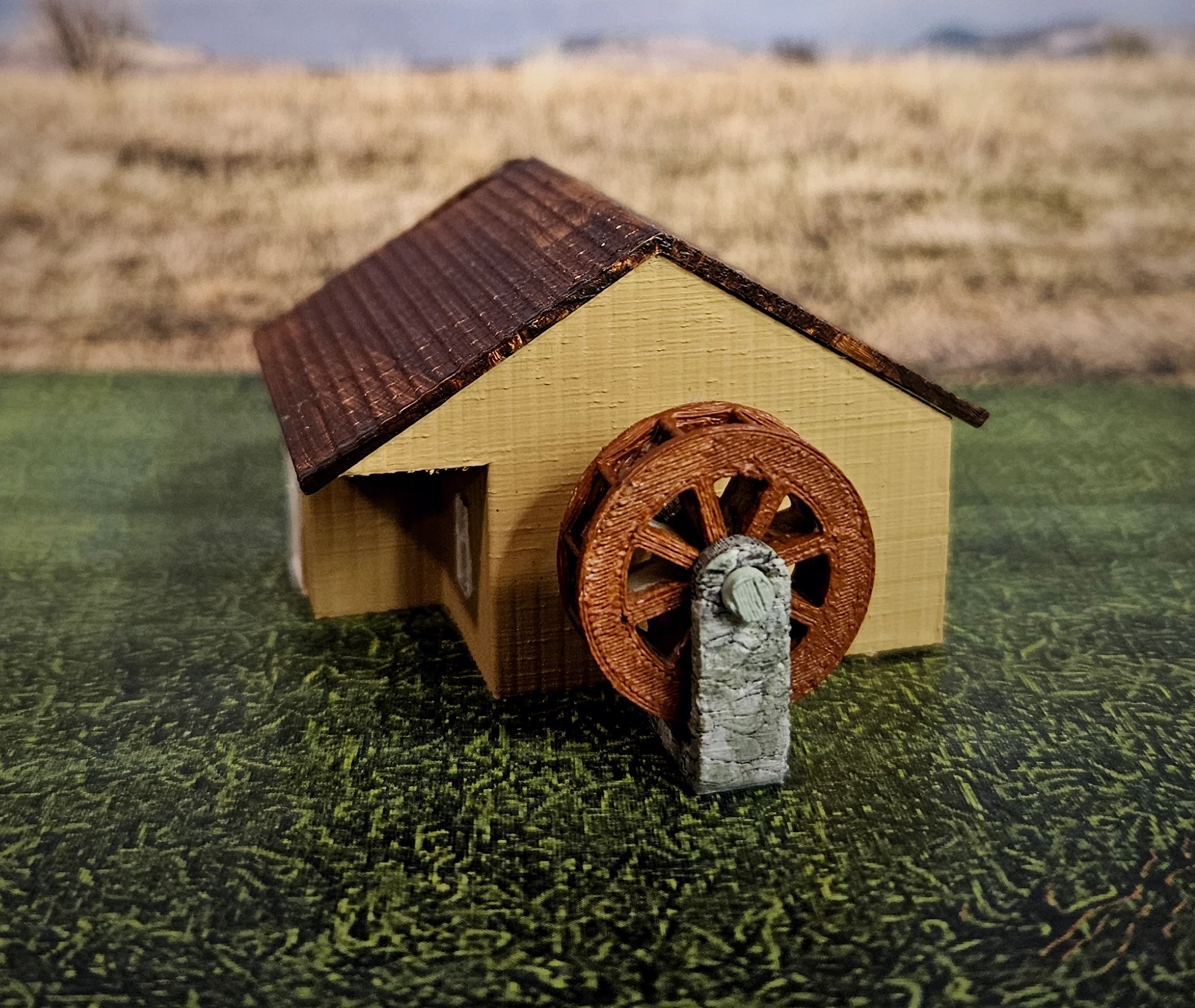 Another angle of N scale waterwheel with large building kit